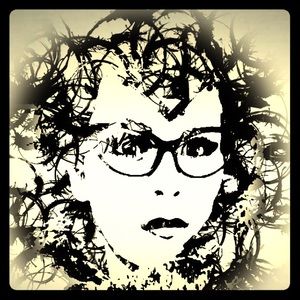 Meet your Posher, Holly